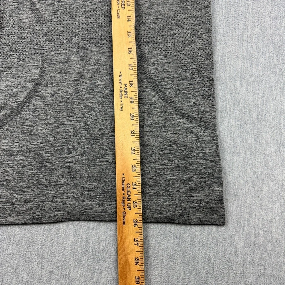 Lululemon Shirt Womens 6 Gray‎ Heather Swiftly Tech Yoga Gym Short Sleeve Active